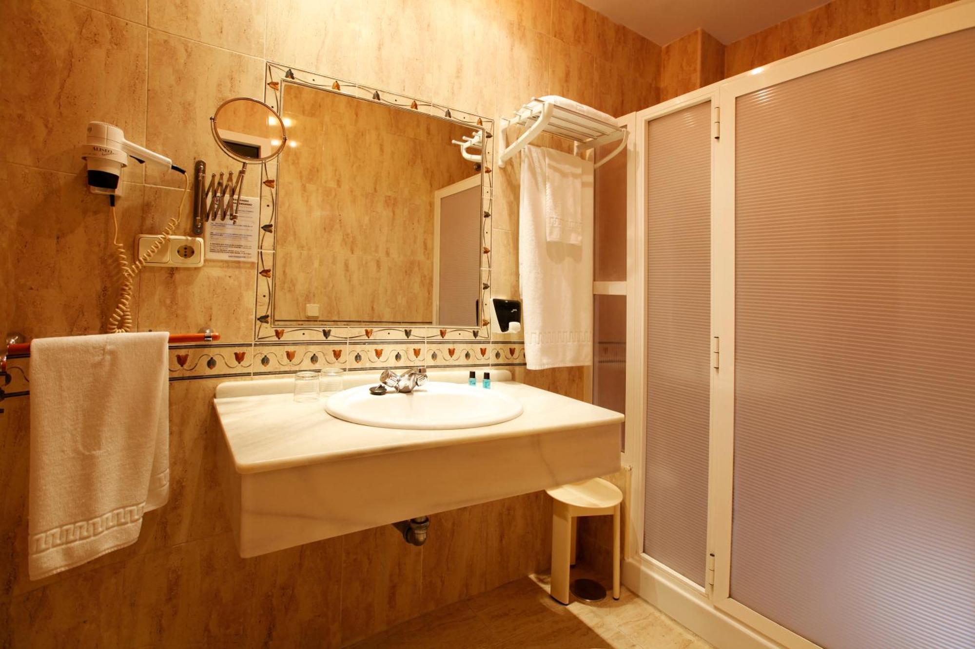 Hostal Paris Сан Фернандо Экстерьер фото