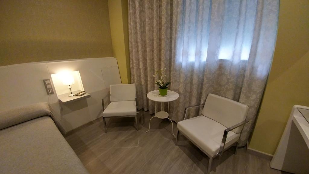 Hostal Paris Сан Фернандо Экстерьер фото