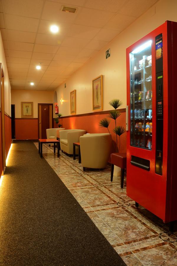 Hostal Paris Сан Фернандо Экстерьер фото